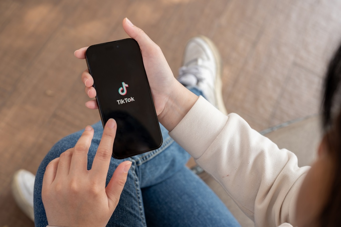 TikTok: Τέλος τα φίλτρα ομορφιάς για τους έφηβους μετά από ανησυχίες για την ψυχική τους υγεία