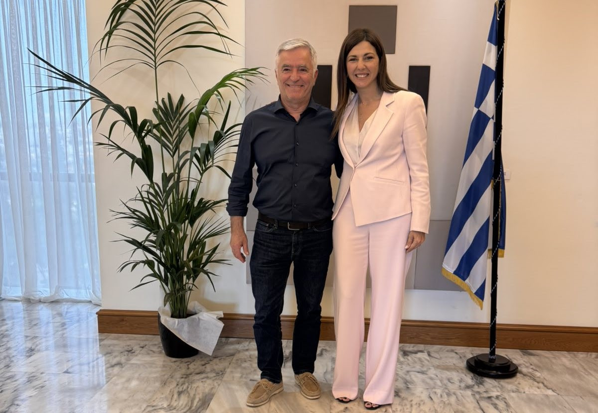 Δήμος Παιανίας: Στο πρόγραμμα «Μαριέττα Γιαννάκου» το 1ο ΔΣ Γλυκών Νερών – Η σχολική στέγη επί τάπητος σε συνάντηση του Ισίδωρου Μάδη με τη Σοφία Ζαχαράκη
