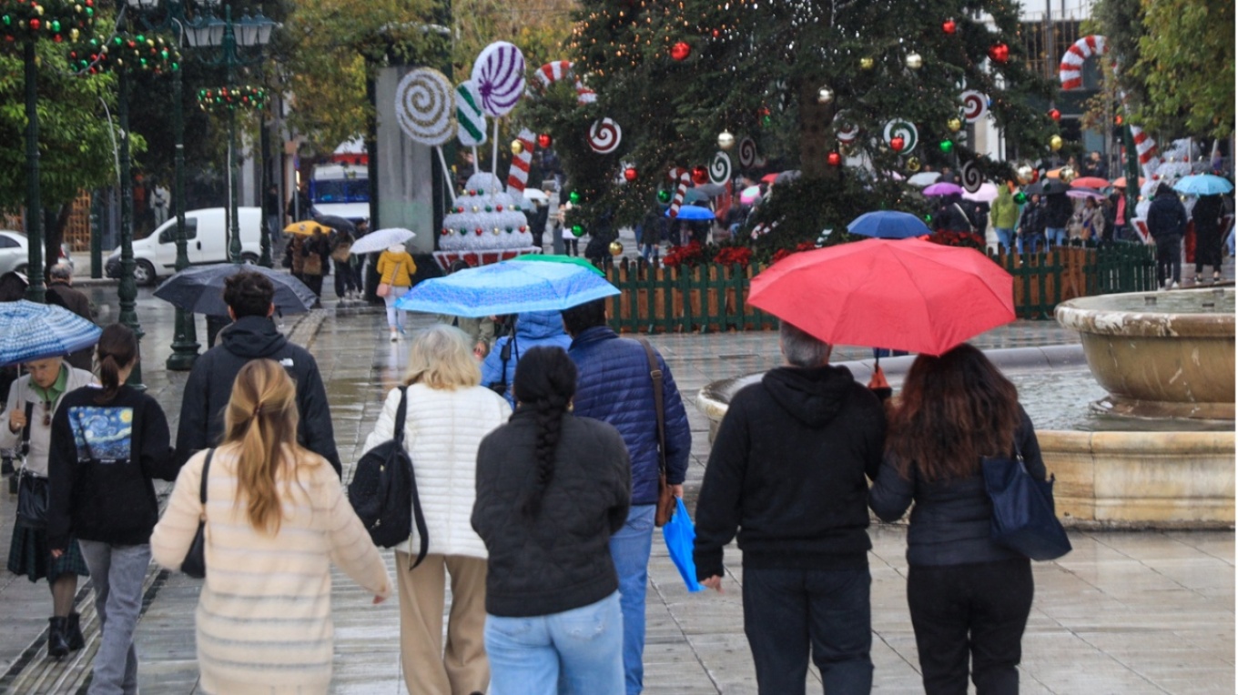 Χαλάει από αύριο ο καιρός με βροχές και καταιγίδες - Χιόνια και σε χαμηλά υψόμετρα τα Χριστούγεννα