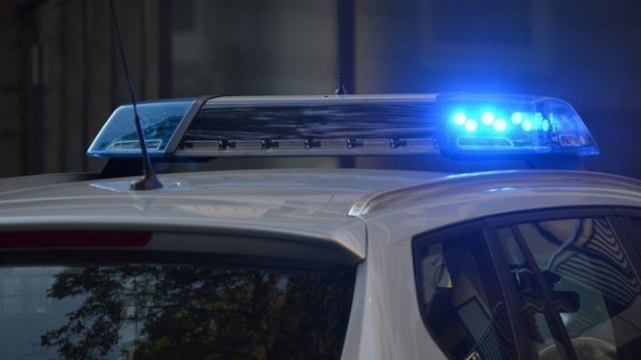 Κύκλωμα εμπορίας ανθρώπων αποκαλύφθηκε από γυναίκα που επιχείρησε να κρεμαστεί σε μπαλκόνι