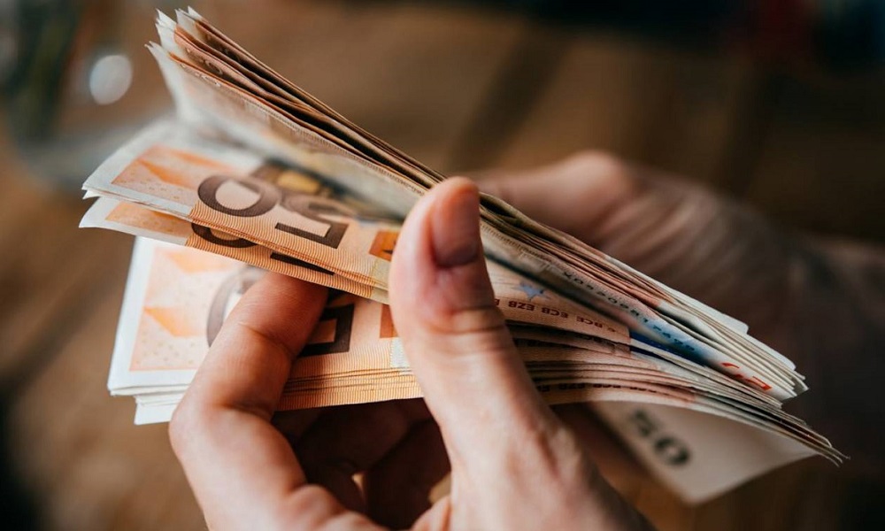 Ξεκίνησαν αιτήσεις για το «άγνωστο» επίδομα - Μέχρι 1.300 ευρώ σε δικαιούχους