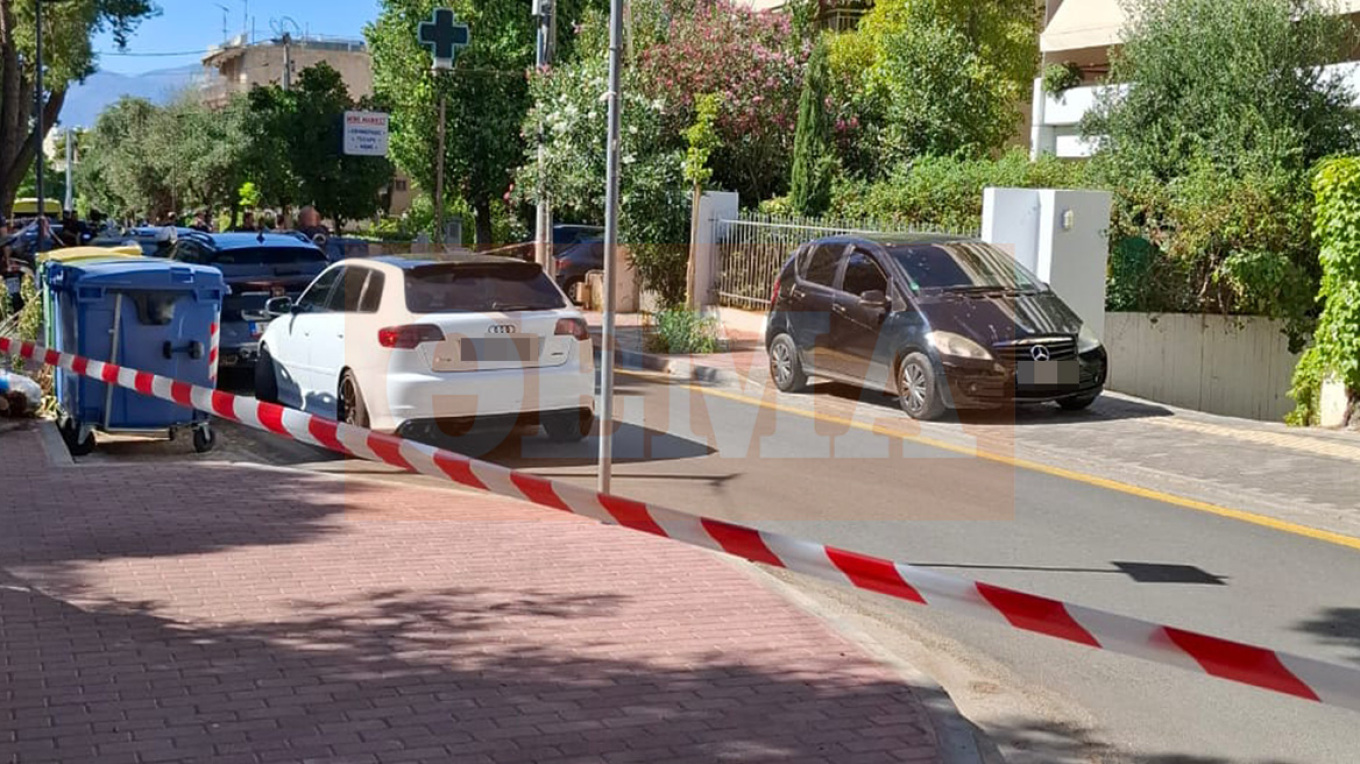 Νεκρός με τρεις σφαίρες στον λαιμό άνδρας στην Αγία Παρασκευή - Με μάσκα ο δράστης, διέφυγε πεζός