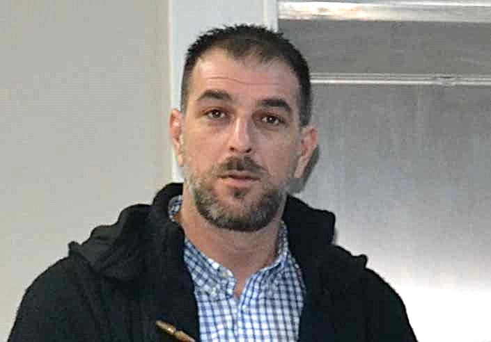 Ραφήνα-Πικέρμι: Ο αντιδήμαρχος Μπάμπης Ζαφειρόπουλος προσέλαβε την κόρη του ως εργάτρια δασοπυρόσβεσης