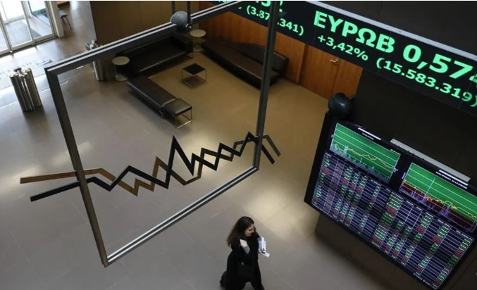 Χρηματιστήριο Αθηνών: «Έσπασε» το φράγμα των 1.000 μονάδων – Νέα υψηλά 8 ετών