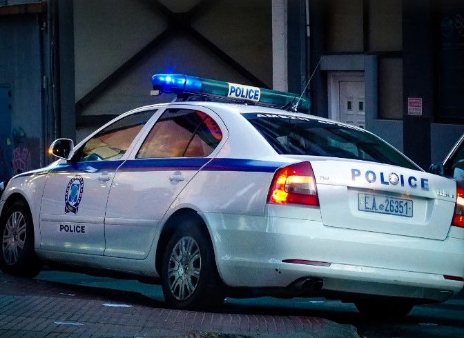 Εφιαλτικές στιγμές για 2 ηλικιωμένες από 4 ληστές – Τις απείλησαν με κατσαβίδι 