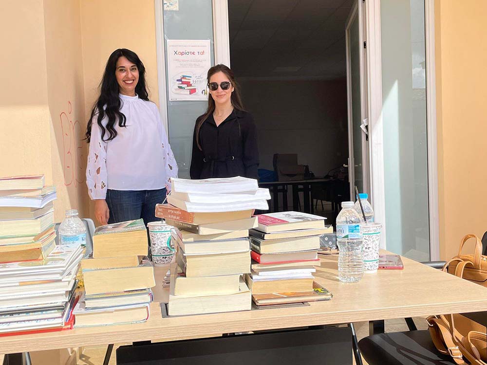 Δήμος Παιανίας: Συγκινητική η προσφορά στη δράση «Χαρίστε τα» - 2.706 βιβλία στη διάθεση των κατοίκων
